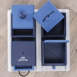 Trixie Dog Activity Poker Box -Hund Miau Verkaufsgeschäft 9c4241194337788695e82e682cd5f0b0942a20d0 5fbc53fcc14b123e5e0d57f54245982d37f6349a